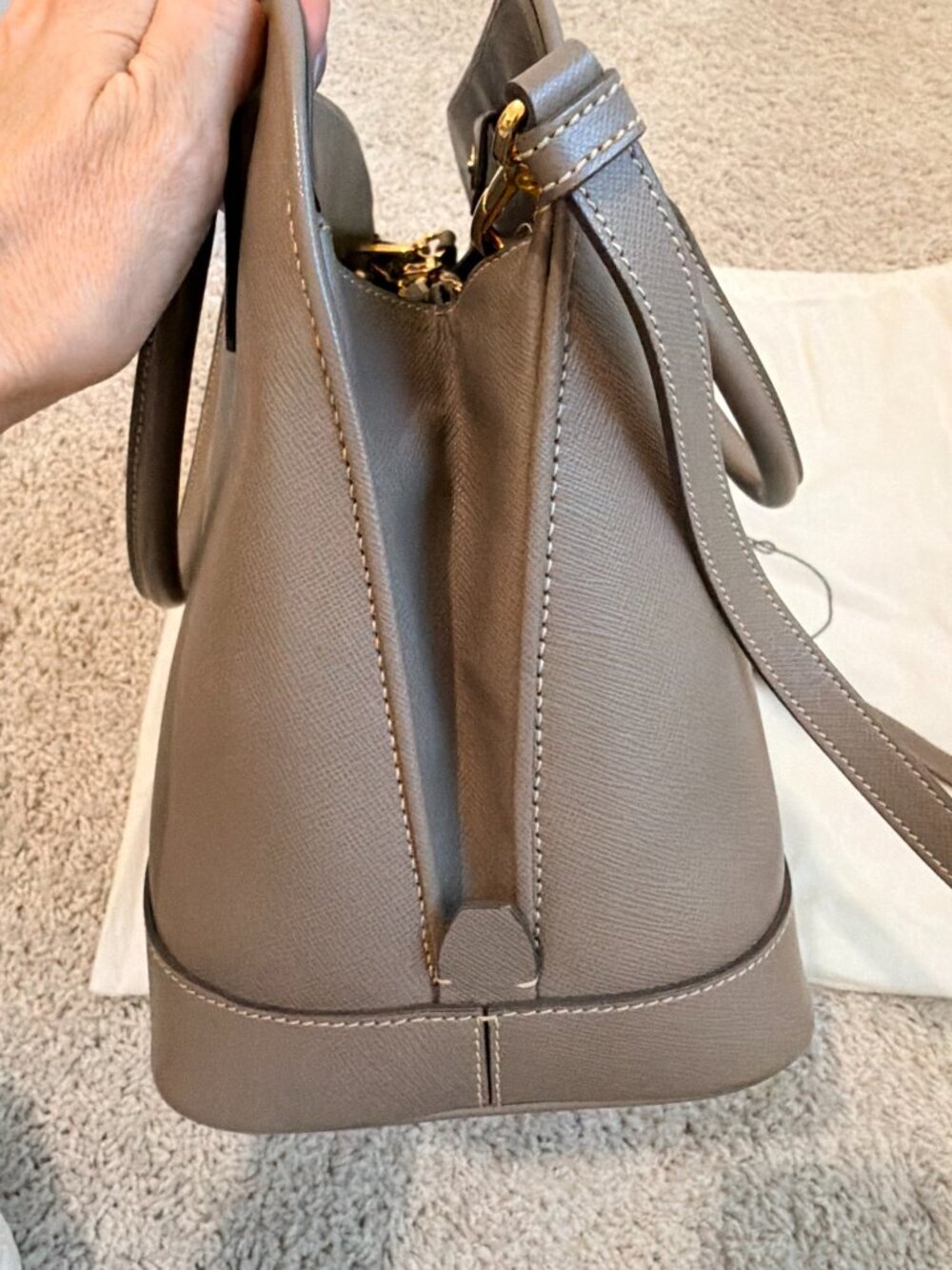 Authentic Prada Saffiano Lux Promenade Argilla Handbag - Like New! - Picture 4 of 6